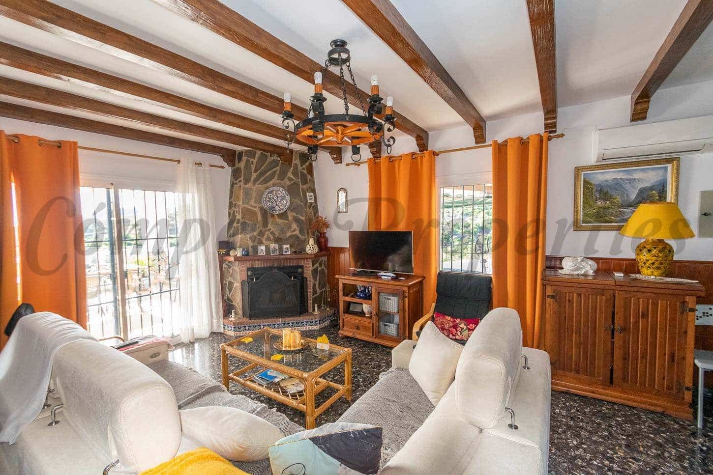 6 soveværelse Finca/Landehus til salg i Frigiliana med swimmingpool garage - € 1.000.000 (Ref: 10076118)