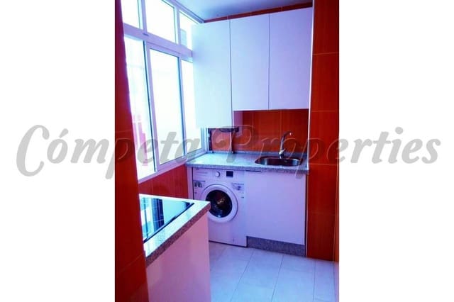 3 sovrum Lägenhet för semesterbostäder i Centro, Málaga stad - 1 800 € (Ref: 10076119)
