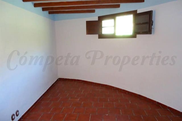 4 bedroom Finca/Country House for sale in Torrox Pueblo, Torrox with pool garage - € 378,000 (Ref: 10076121)