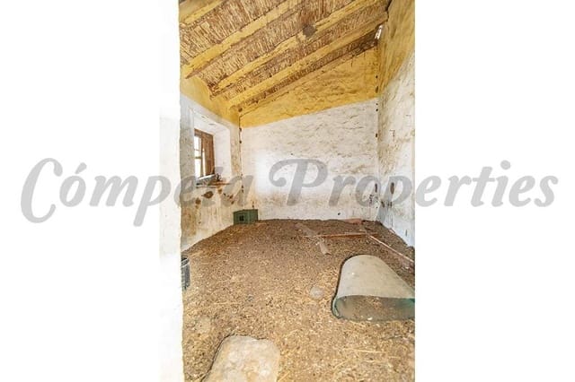 Finca/Hus på landet till salu i Torrox Pueblo, Torrox - 107 500 € (Ref: 10076122)