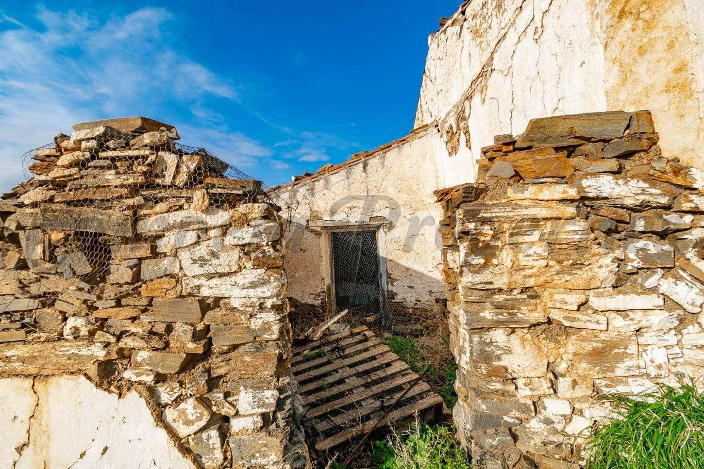Finca/Hus på landet till salu i Torrox - 107 500 € (Ref: 10076122)