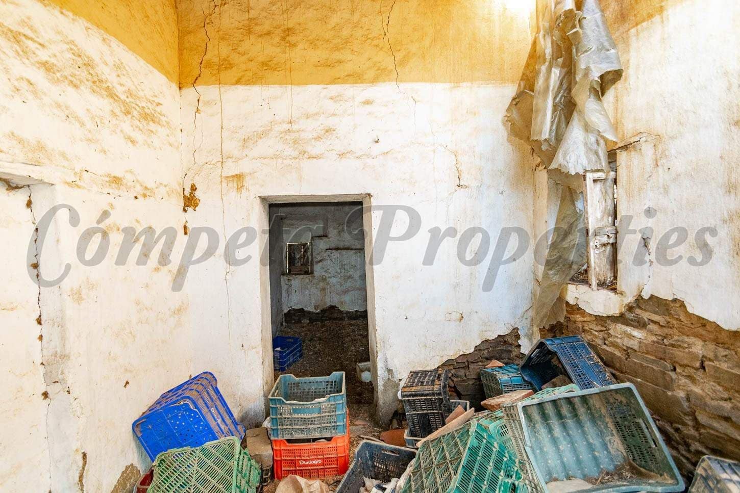Finca/Hus på landet till salu i Torrox - 107 500 € (Ref: 10076122)