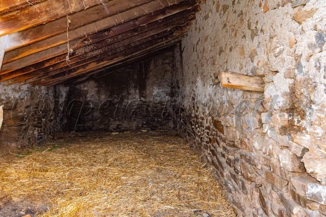 Finca/Hus på landet till salu i Torrox Pueblo, Torrox - 107 500 € (Ref: 10076122)