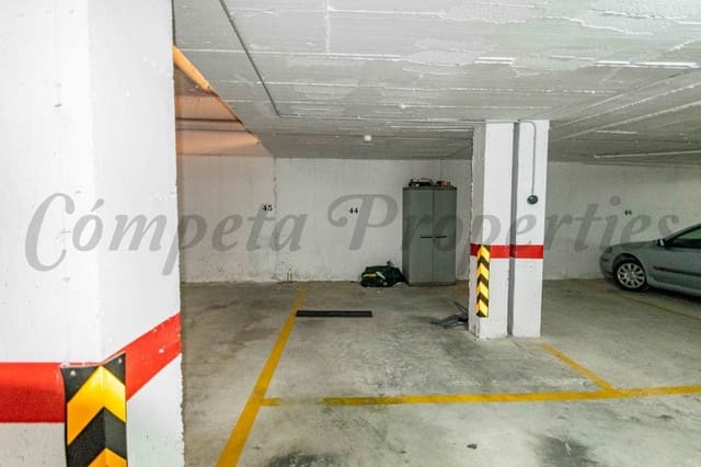 Garaje en Urbanización Santa Rosa, Torrox en venta - 32.000 € (Ref: 10076124)
