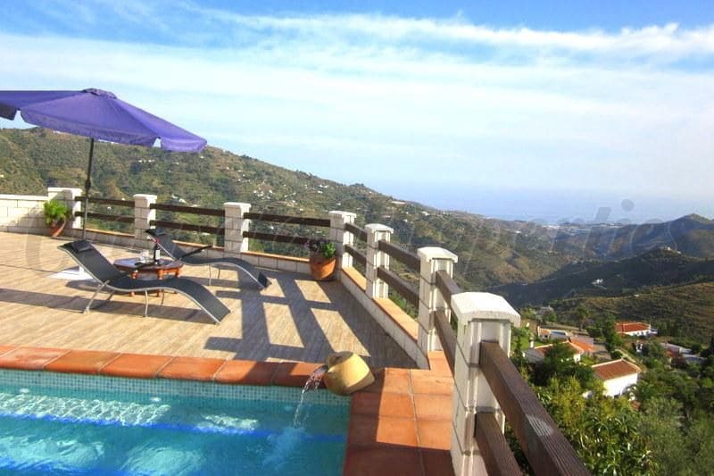 3 Zimmer Ferienfinca/landgut in Competa mit Pool - 1.375 € (Ref: 10076129)