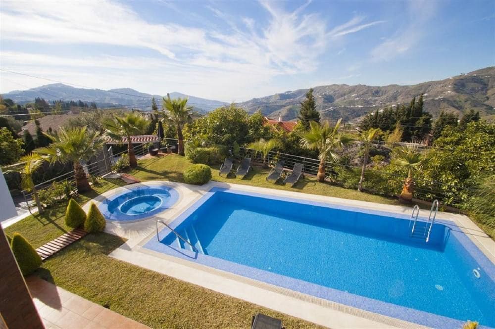 5 sovrum Finca/Hus på landet för semesterbostäder i Canillas de Albaida med pool garage - 3 945 € (Ref: 10076130)