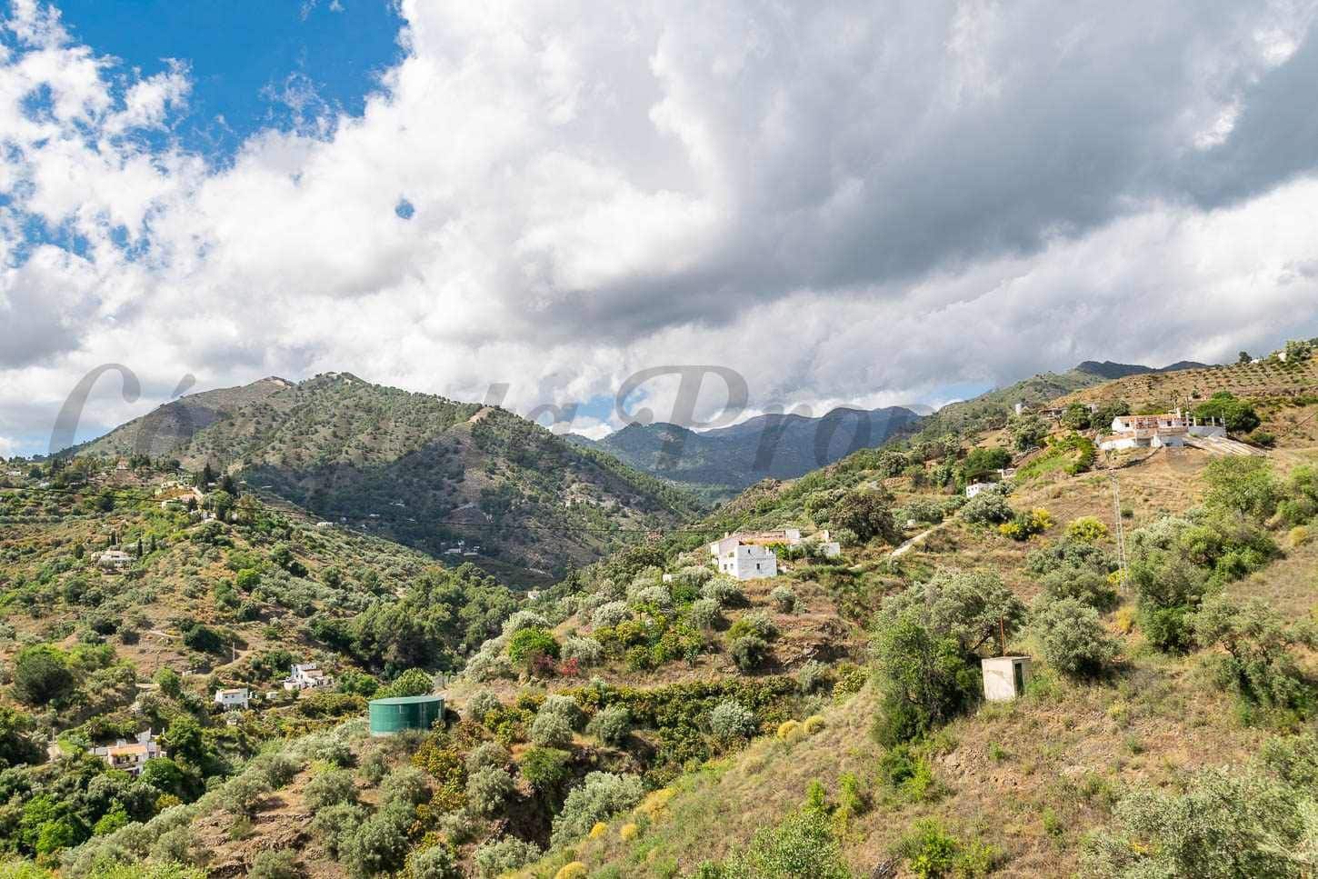 Finca/Herregård til salgs i Torrox med svømmebasseng - € 127 500 (Ref: 10076132)