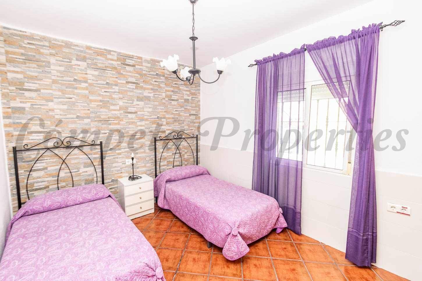 3 bedroom Finca/Country House for sale in Lagos with pool garage - € 578,000 (Ref: 10076135)
