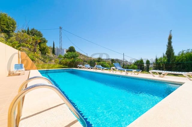 6 makuuhuone Maalaistalo myytävänä paikassa Vélez-Málaga mukana uima-altaan 
autotalli - 999 995 € (Ref: 10076138)