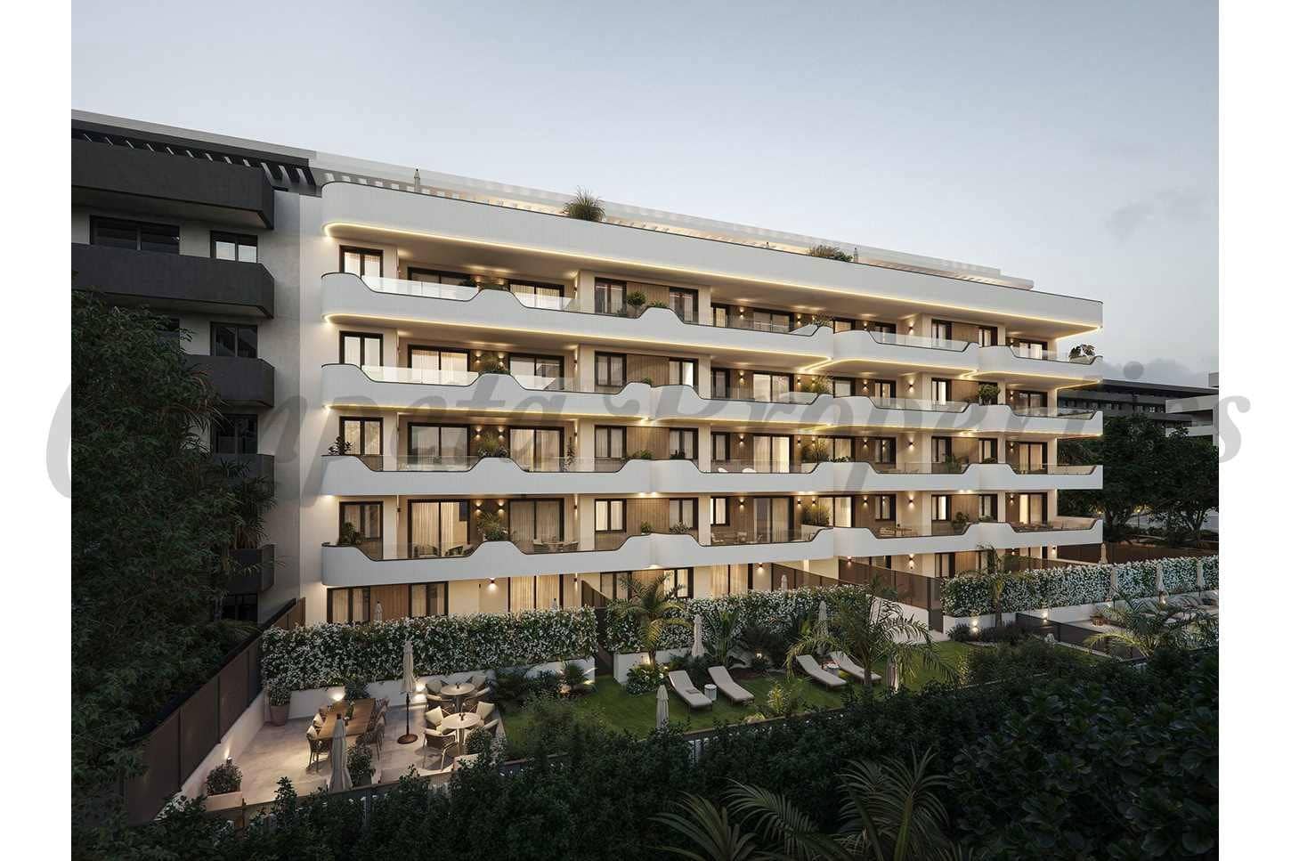 3 Zimmer Apartment zu verkaufen in Torre del Mar mit Pool Garage - 496.080 € (Ref: 10076141)