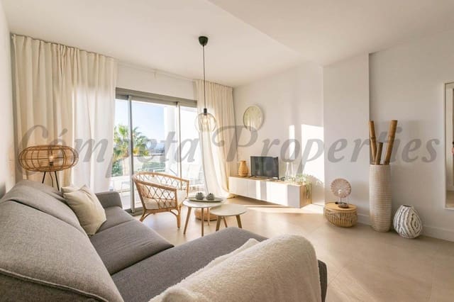 Appartement de 3 chambres de location de vacances à Caleta de Vélez, Vélez-Málaga avec piscine - 1 400 € (Ref: 10076148)