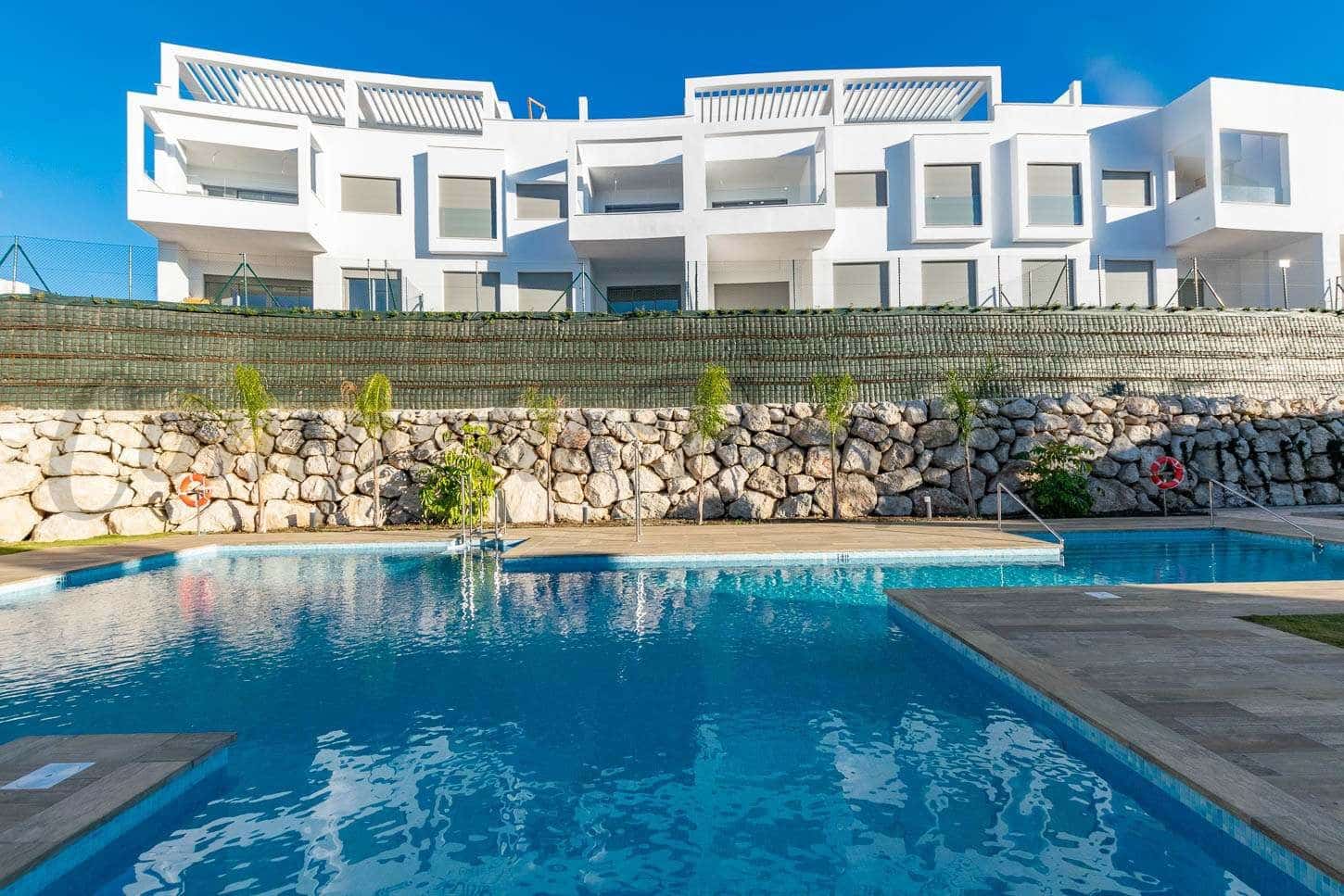 3 sovrum Lägenhet för semesterbostäder i Caleta de Velez med pool - 1 400 € (Ref: 10076148)