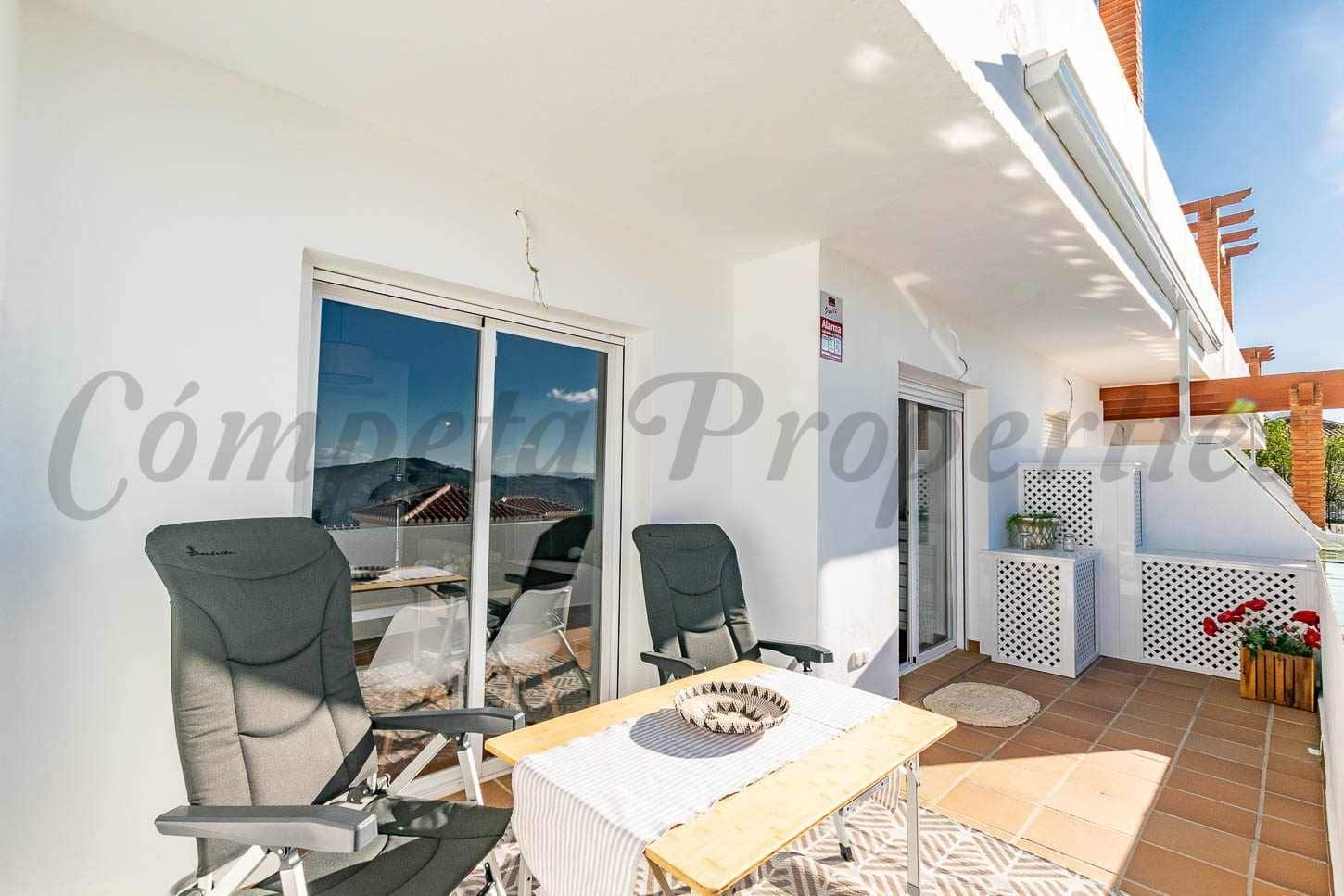 2 makuuhuone Huoneisto lomavuokrausta paikassa Competa mukana uima-altaan 
autotalli - 800 € (Ref: 10076151)