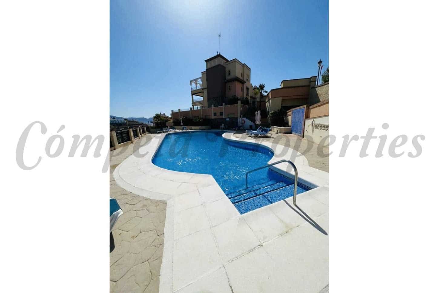 3 soverom Leilighet til salgs i Nerja med svømmebasseng garasje - € 389 000 (Ref: 10076153)