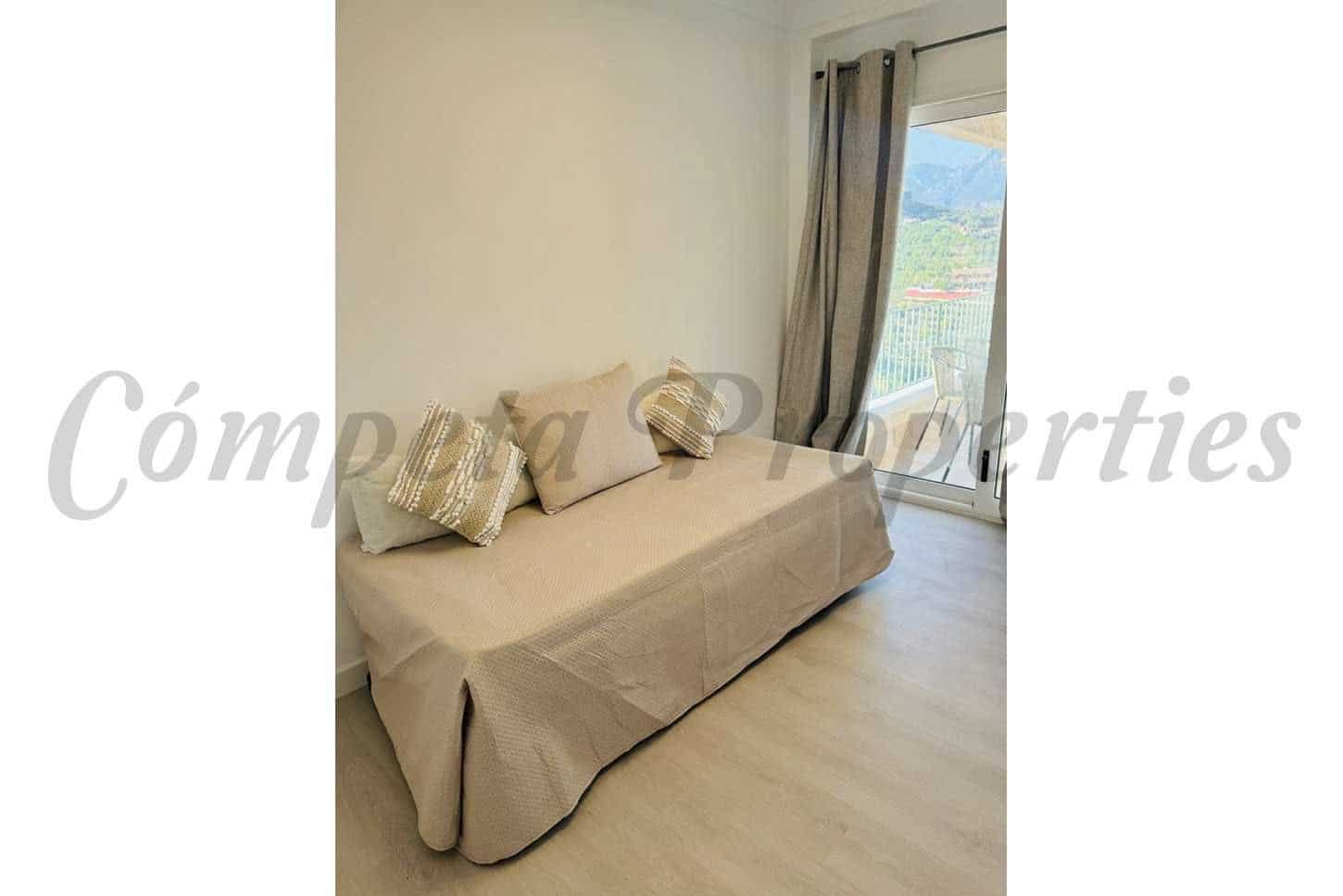 3 soverom Leilighet til salgs i Nerja med svømmebasseng garasje - € 389 000 (Ref: 10076153)