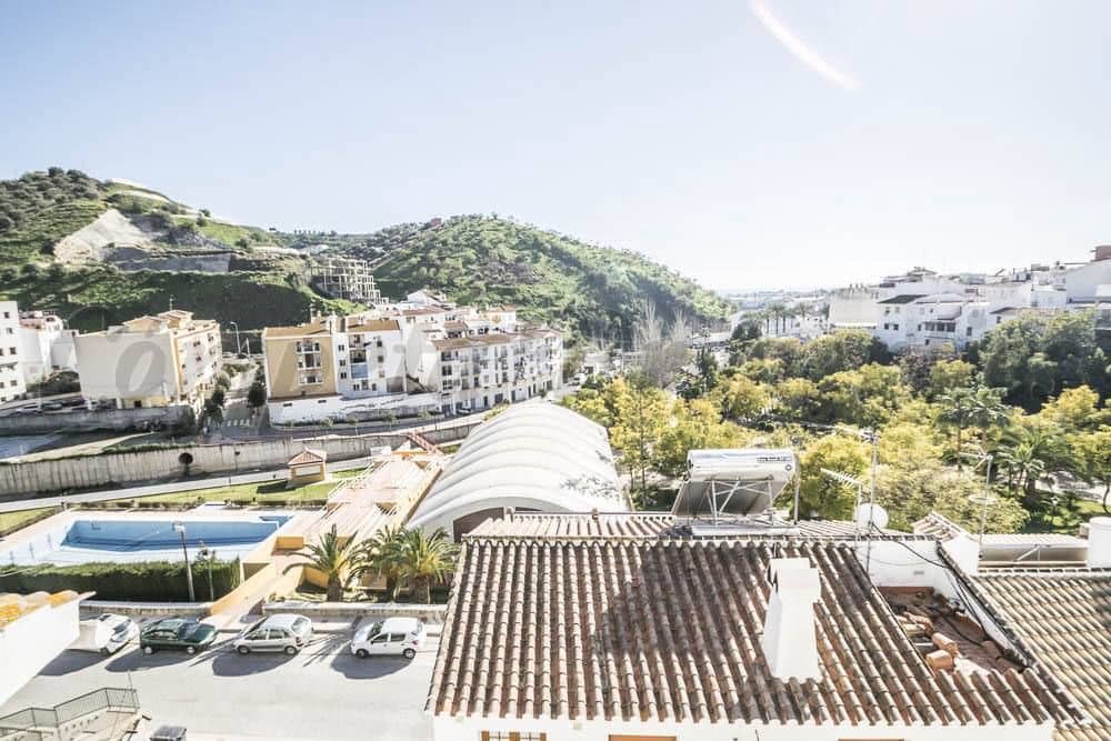 4 soverom Leilighet til salgs i Algarrobo - € 150 000 (Ref: 10076155)