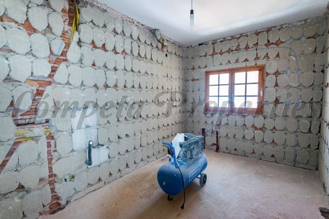 4 chambre Appartement à vendre à Algarrobo - 150 000 € (Ref: 10076155)
