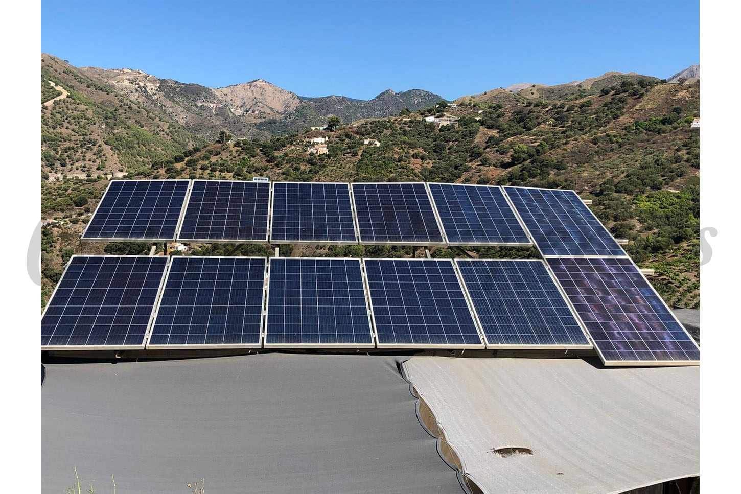 Terreno Não Urbanizado para venda em Torrox - 240 000 € (Ref: 10076161)