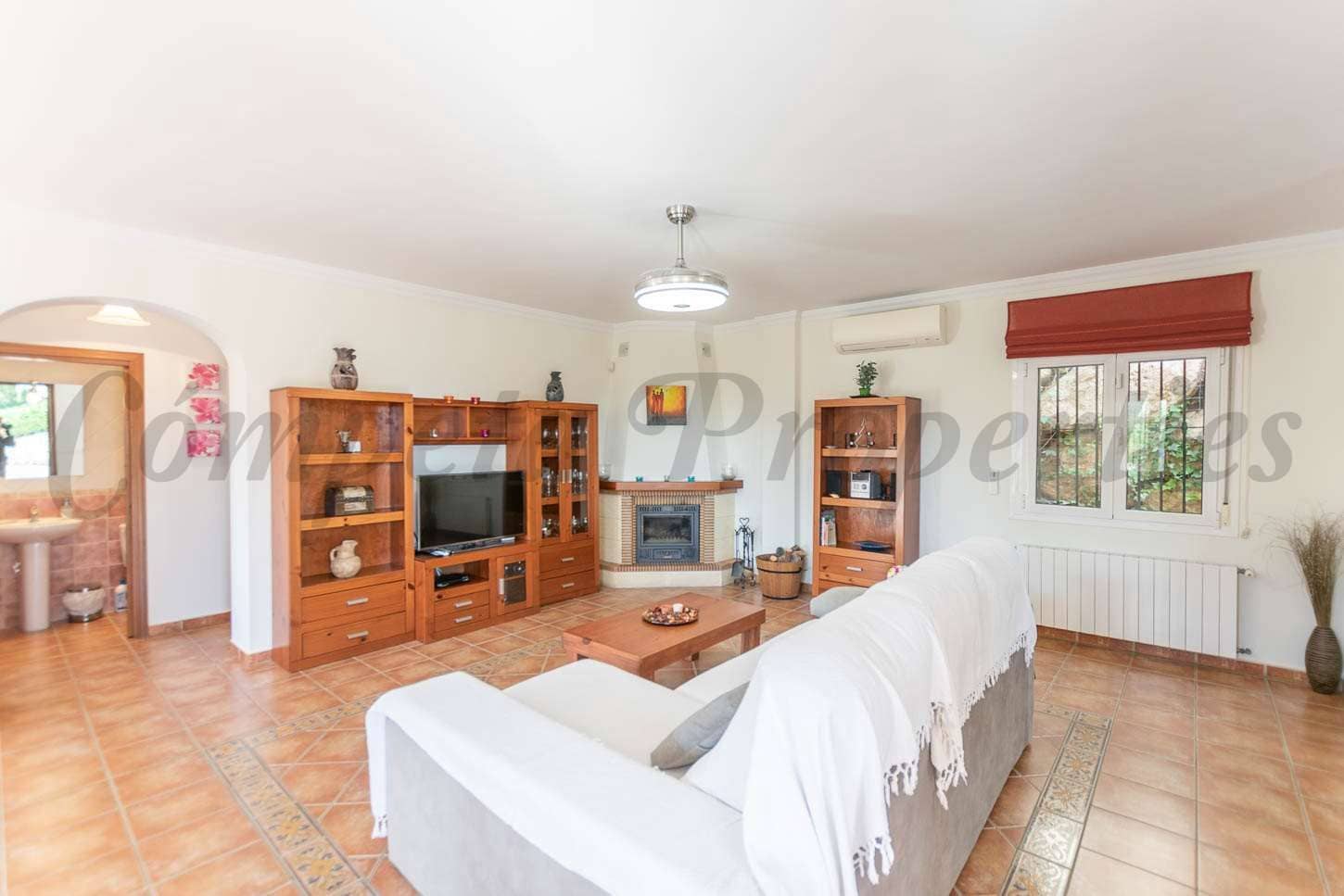 2 Zimmer Ferienfinca/landgut in Competa mit Pool - 1.200 € (Ref: 10076162)
