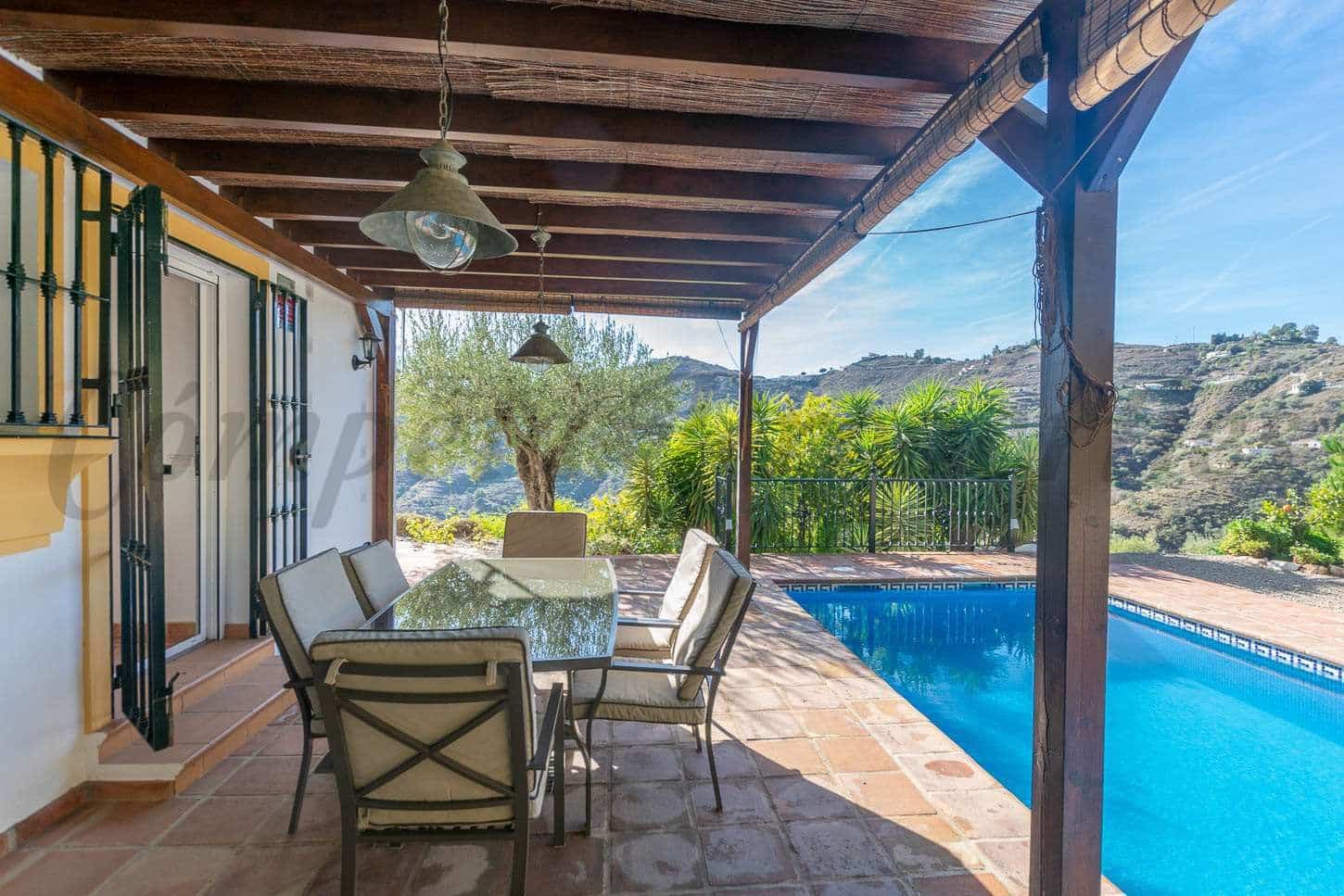 2 Zimmer Ferienfinca/landgut in Competa mit Pool - 1.200 € (Ref: 10076162)