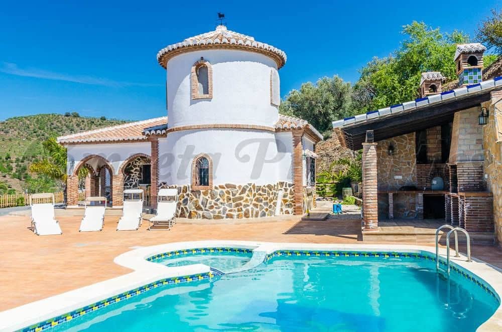 4 sovrum Finca/Hus på landet för semesterbostäder i Arenas med pool - 1 125 € (Ref: 10076165)