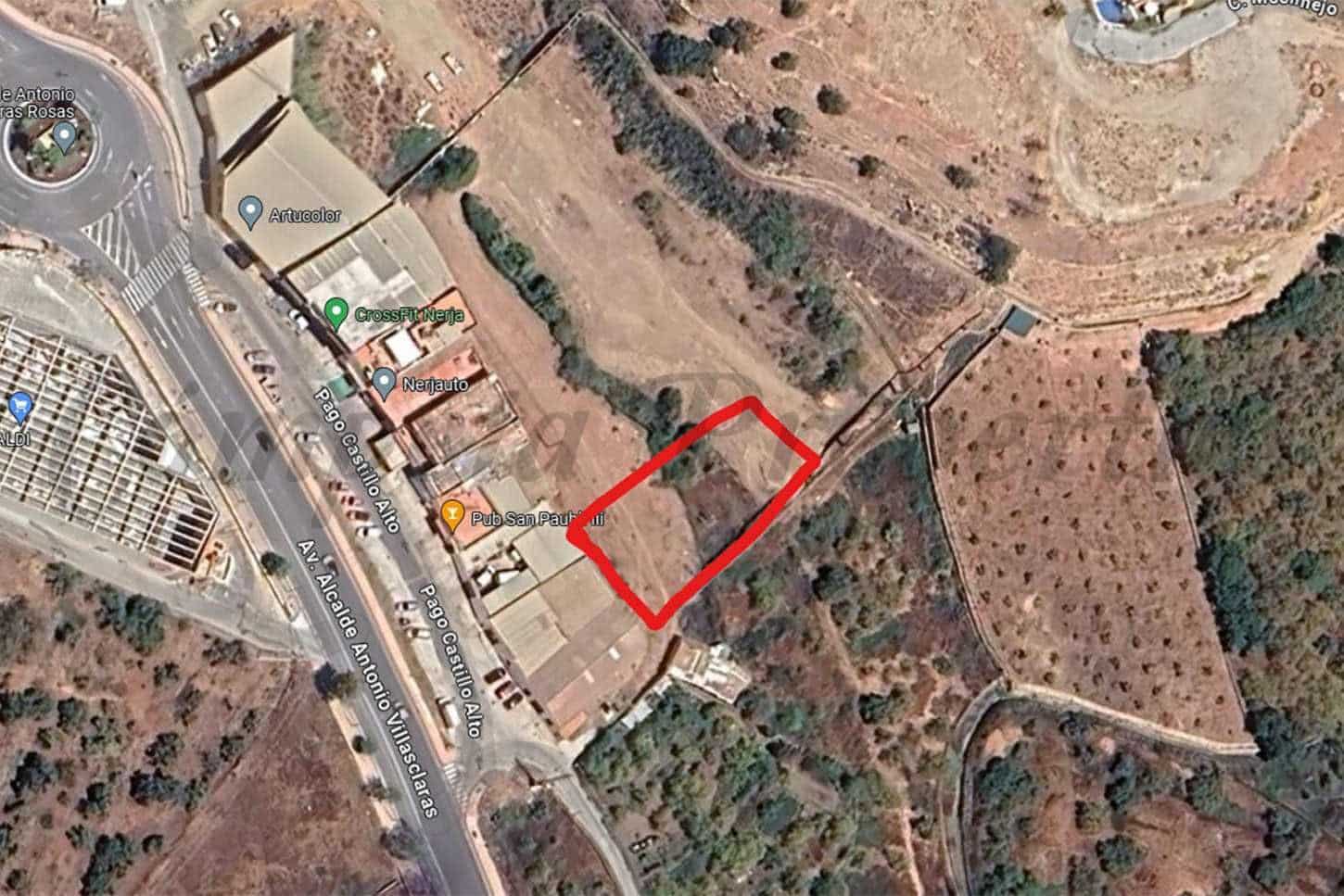 Mark till salu i Nerja - 250 000 € (Ref: 10076167)