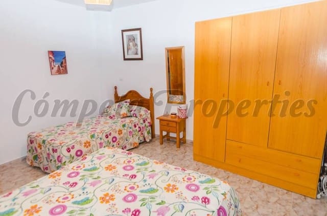 2 sovrum Finca/Hus på landet för semesterbostäder i Cómpeta med pool - 985 € (Ref: 10076168)