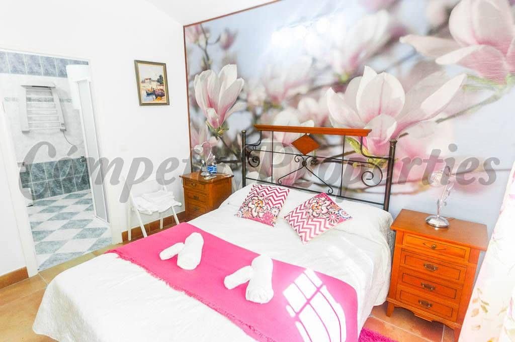 3 quarto Quinta/Casa Rural para arrendamento para férias em Competa com piscina Garagem - 1 200 € (Ref: 10076169)