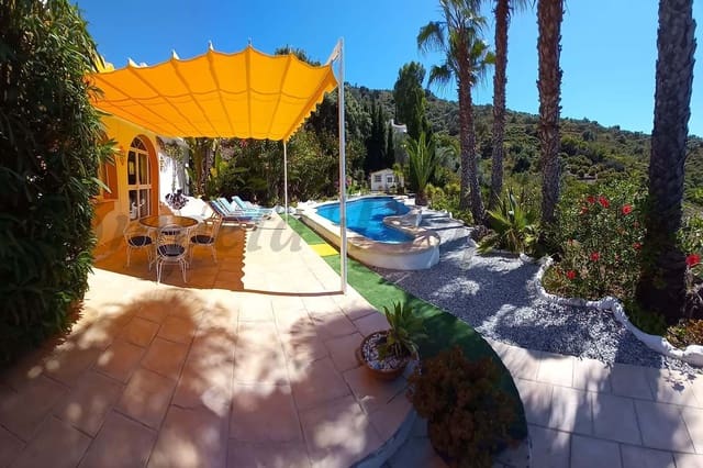 Finca/Maison de Campagne de 3 chambres de location de vacances à Torrox avec piscine - 1 475 € (Ref: 10076172)