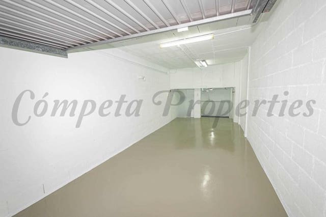 Garaje en Burriana, Nerja en venta - 72.000 € (Ref: 10076176)