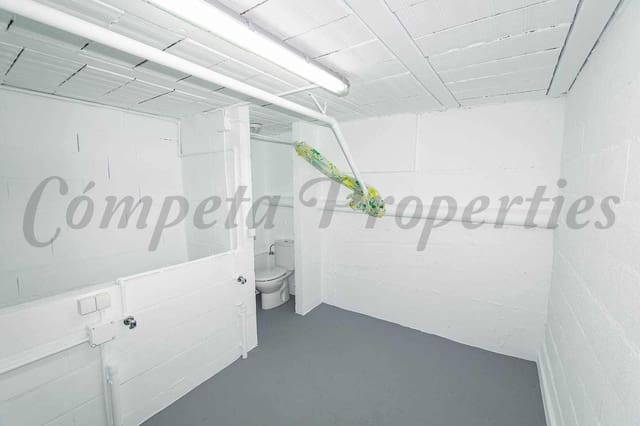 Garaje en Burriana, Nerja en venta - 72.000 € (Ref: 10076176)
