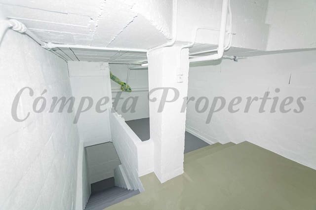 Garaje en Burriana, Nerja en venta - 72.000 € (Ref: 10076176)