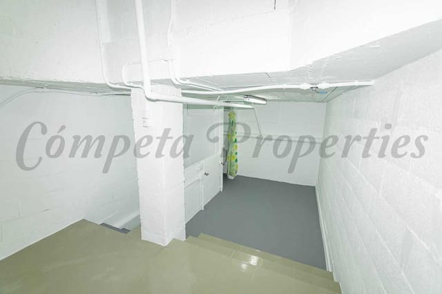 Garaje en Burriana, Nerja en venta - 72.000 € (Ref: 10076176)