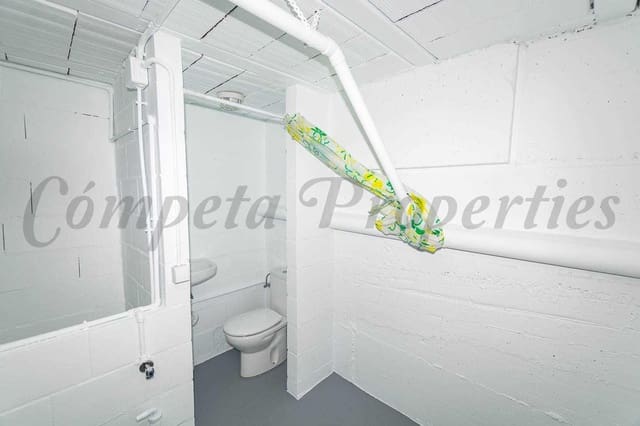 Garaje en Burriana, Nerja en venta - 72.000 € (Ref: 10076176)