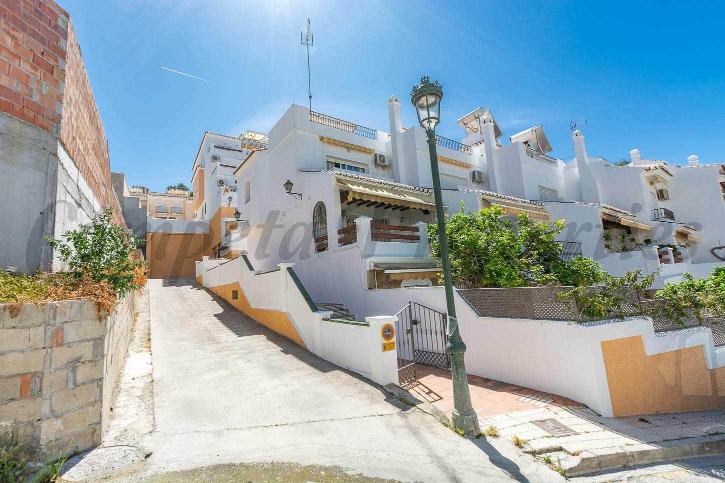 Garaje en Nerja en venta - 72.000 € (Ref: 10076176)