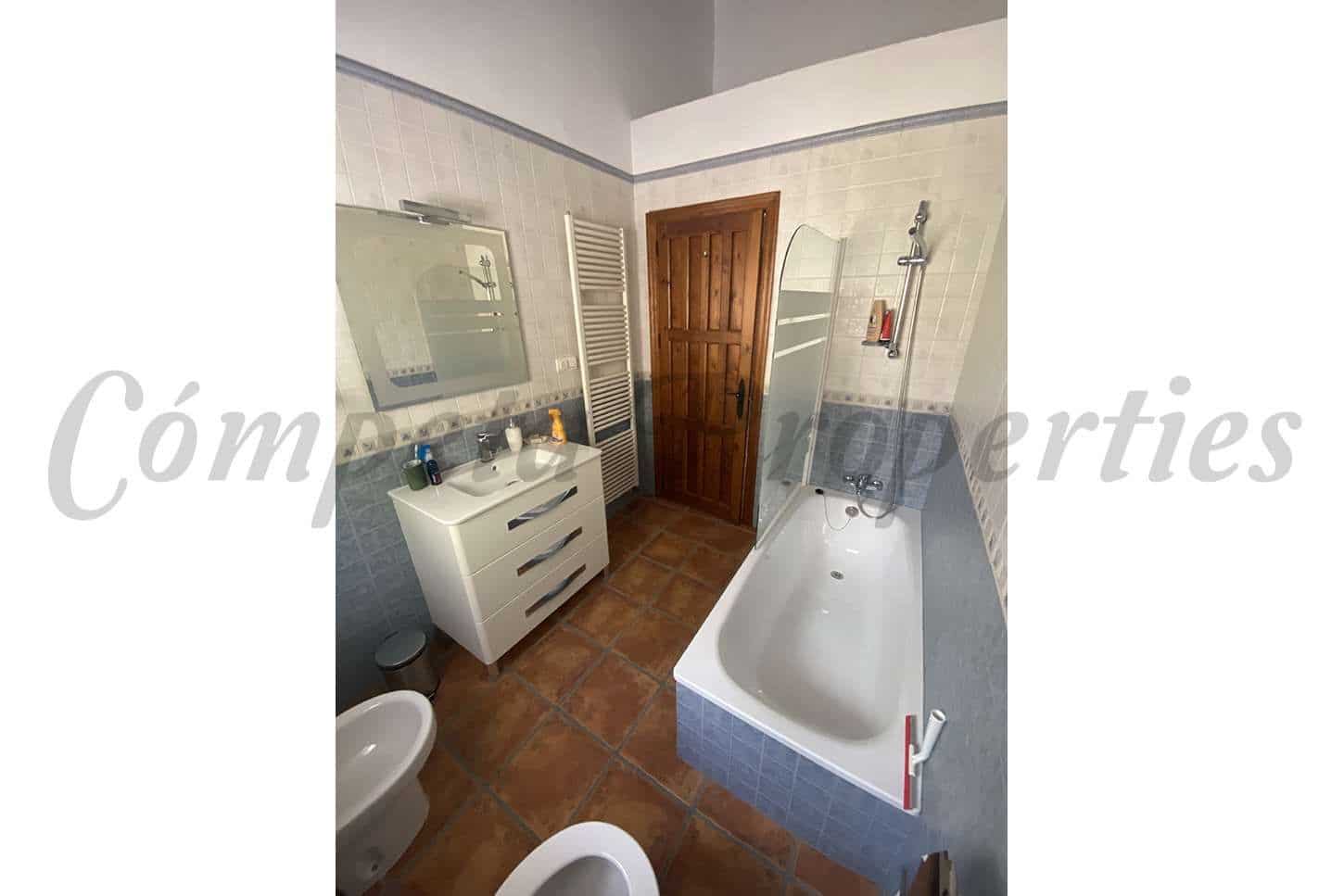 2 sovrum Finca/Hus på landet för semesterbostäder i Competa med pool garage - 1 450 € (Ref: 10076177)
