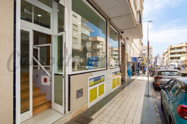 Kommersiell til salgs i Centro, Nerja - € 315 000 (Ref: 10076178)