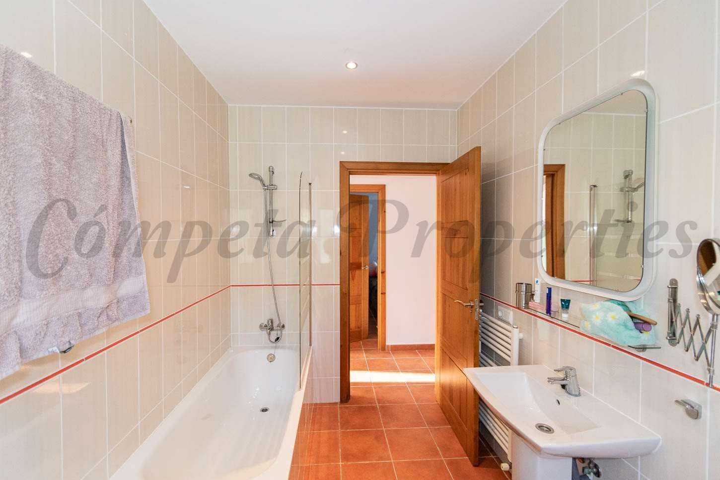 3 sovrum Finca/Hus på landet för semesterbostäder i Competa med pool - 1 500 € (Ref: 10076180)