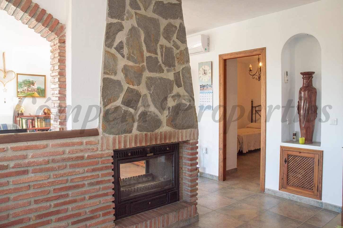 4 soveværelse Finca/Landehus til salg i Frigiliana med swimmingpool - € 960.000 (Ref: 10076181)