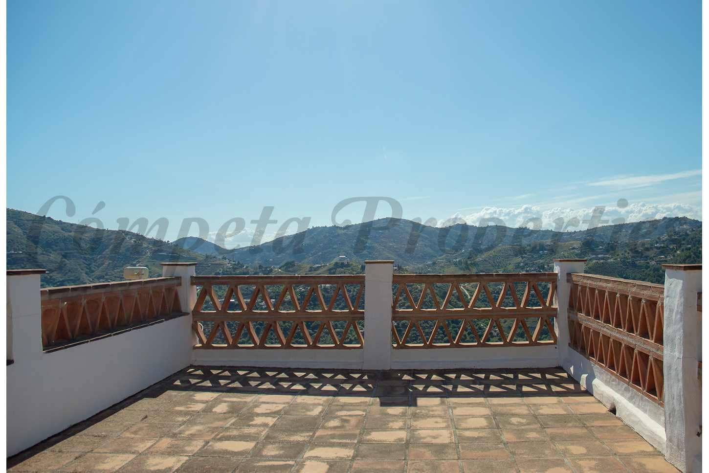 2 sovrum Finca/Hus på landet till salu i Torrox med pool - 339 000 € (Ref: 10076182)