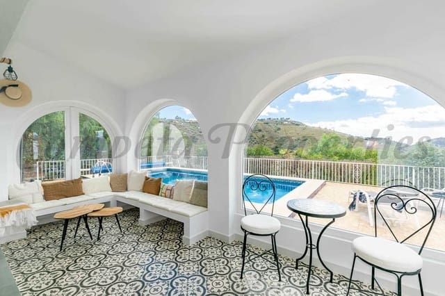 3 sovrum Finca/Hus på landet för semesterbostäder i Archez med pool - 1 900 € (Ref: 10076183)