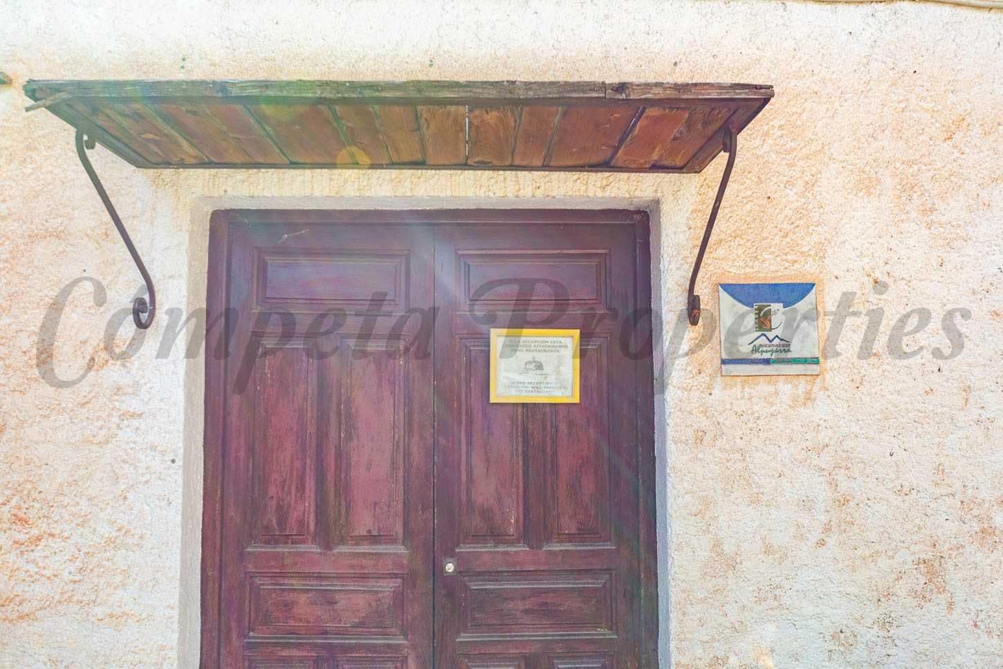 16 sypialnia Finka/Dom wiejski na sprzedaż w Carataunas z basenem garażem - 360 000 € (Ref: 10076184)