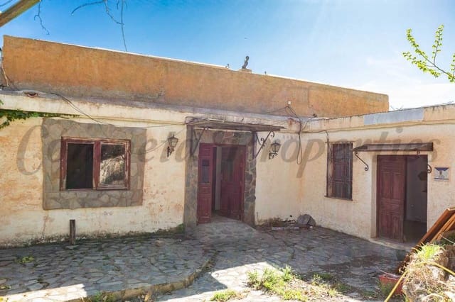 16 sypialnia Finka/Dom wiejski na sprzedaż w Carataunas z basenem garażem - 360 000 € (Ref: 10076184)