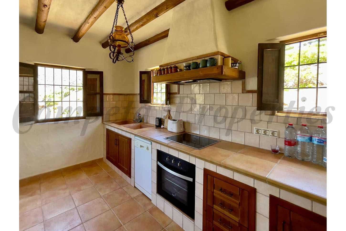 1 bedroom Finca/Country House for sale in Frigiliana with garage - € 199,900 (Ref: 10076186)
