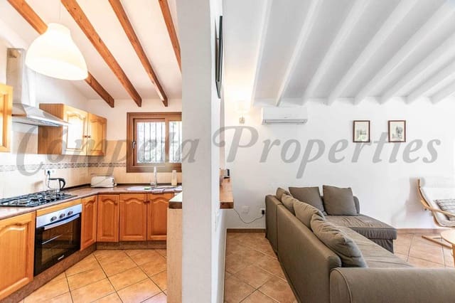6 slaapkamer Finca/Landhuis voor vakantieverhuur in Cómpeta met zwembad - € 2.200 (Ref: 10076187)