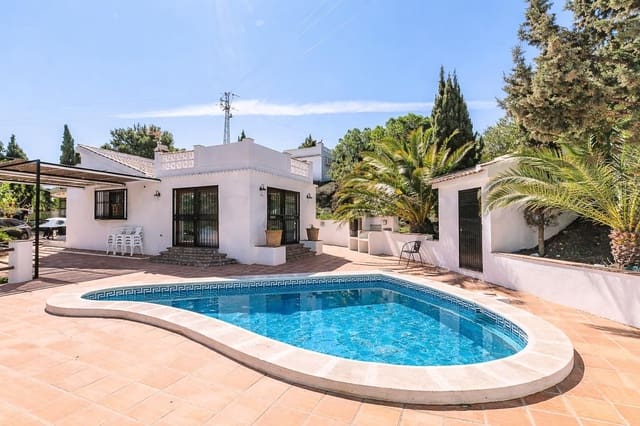 6 slaapkamer Finca/Landhuis voor vakantieverhuur in Cómpeta met zwembad - € 2.200 (Ref: 10076187)