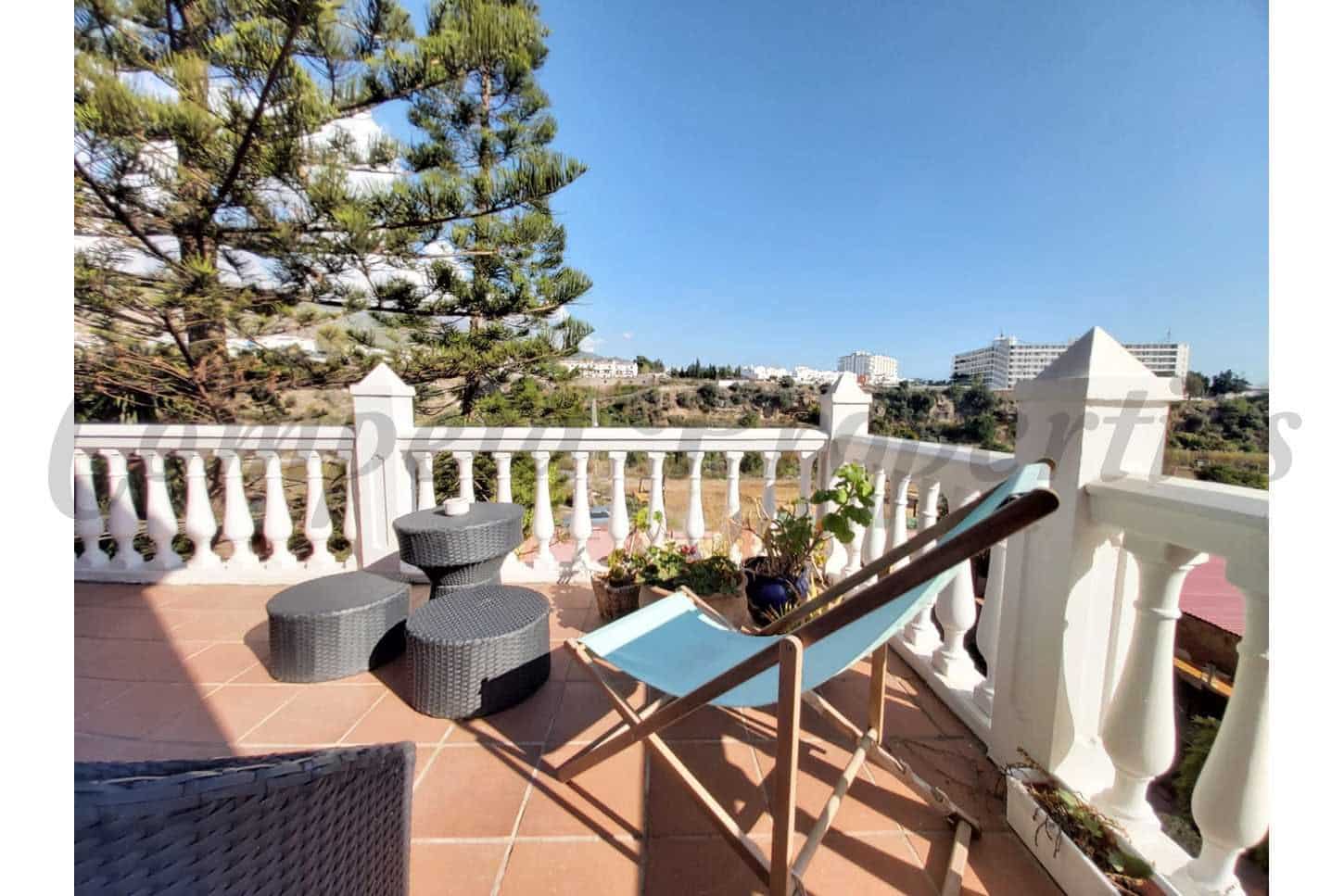4 Zimmer Finca/Landgut zu verkaufen in Nerja mit Pool Garage - 950.000 € (Ref: 10076188)