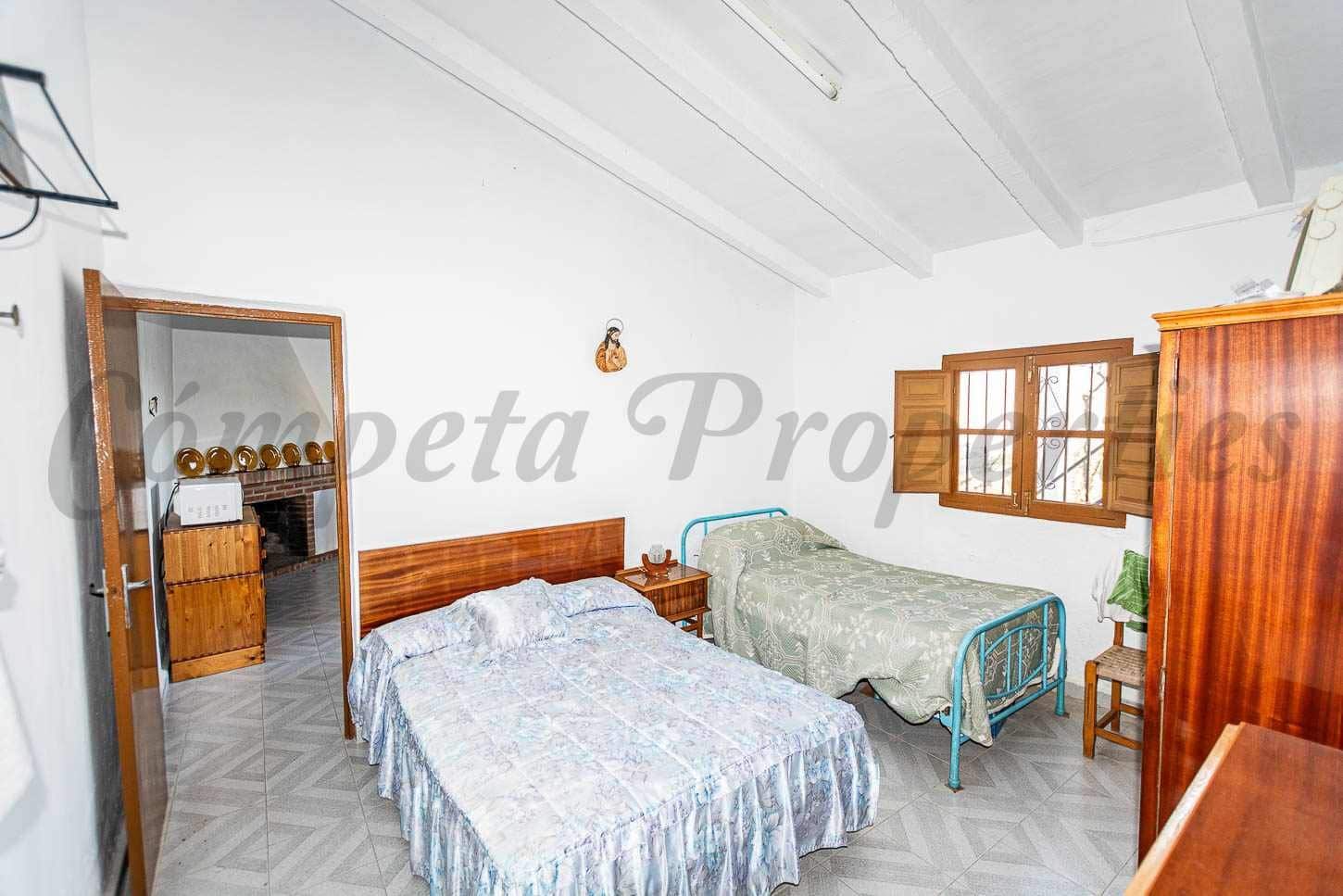 1 quarto Quinta/Casa Rural para venda em Frigiliana com garagem - 315 000 € (Ref: 10076190)