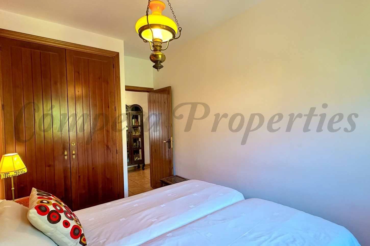 7 chambre Finca/Maison de Campagne à vendre à Frigiliana avec piscine garage - 1 300 000 € (Ref: 10076192)