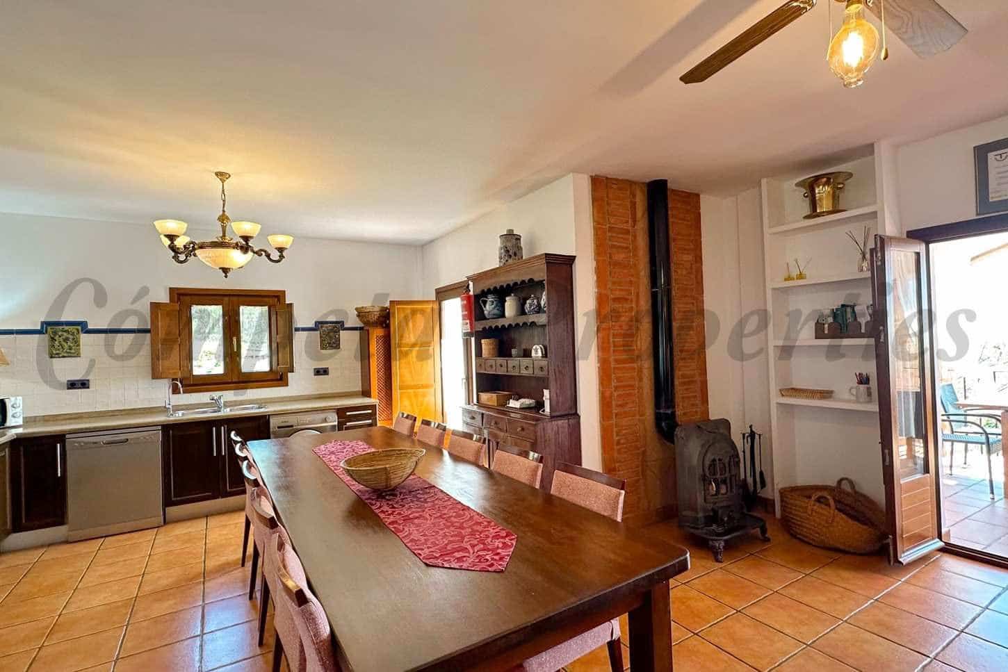 7 chambre Finca/Maison de Campagne à vendre à Frigiliana avec piscine garage - 1 300 000 € (Ref: 10076192)